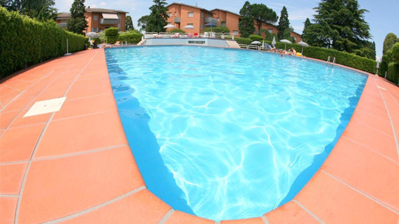Casa Christina Rentals-24 Apartment Peschiera del Garda