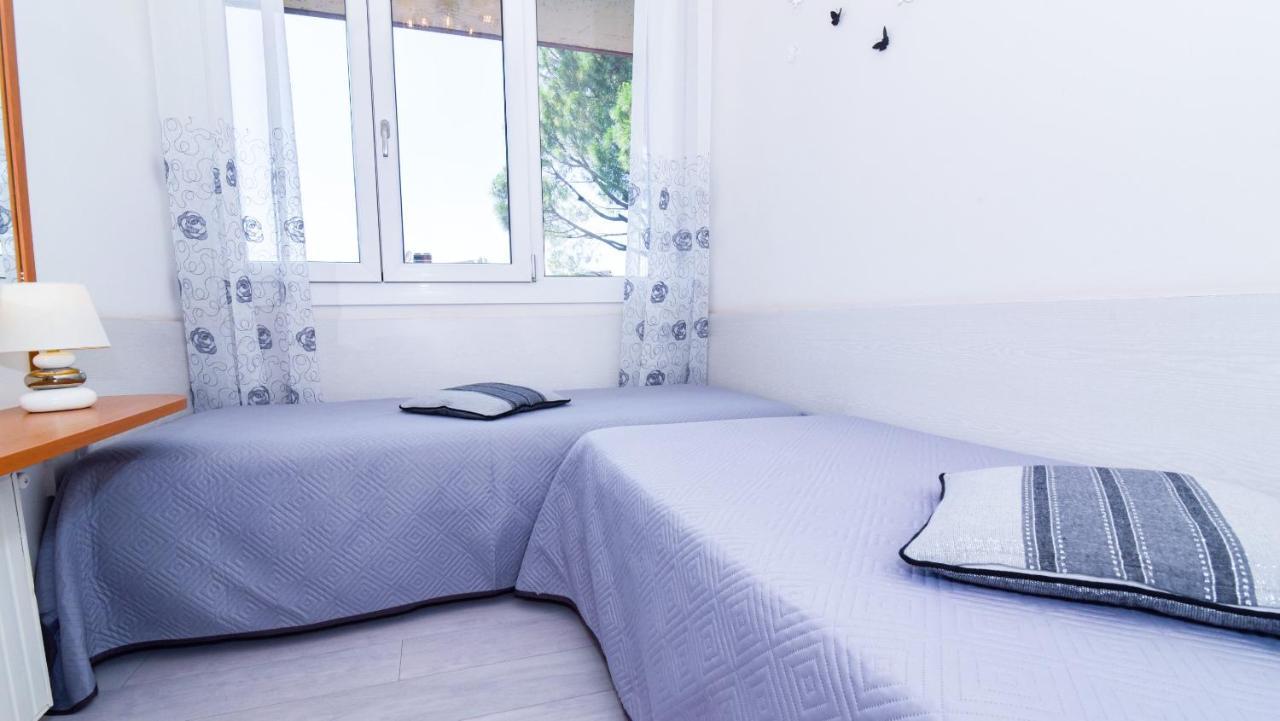 Casa Christina Rentals-24 Apartment Peschiera del Garda
