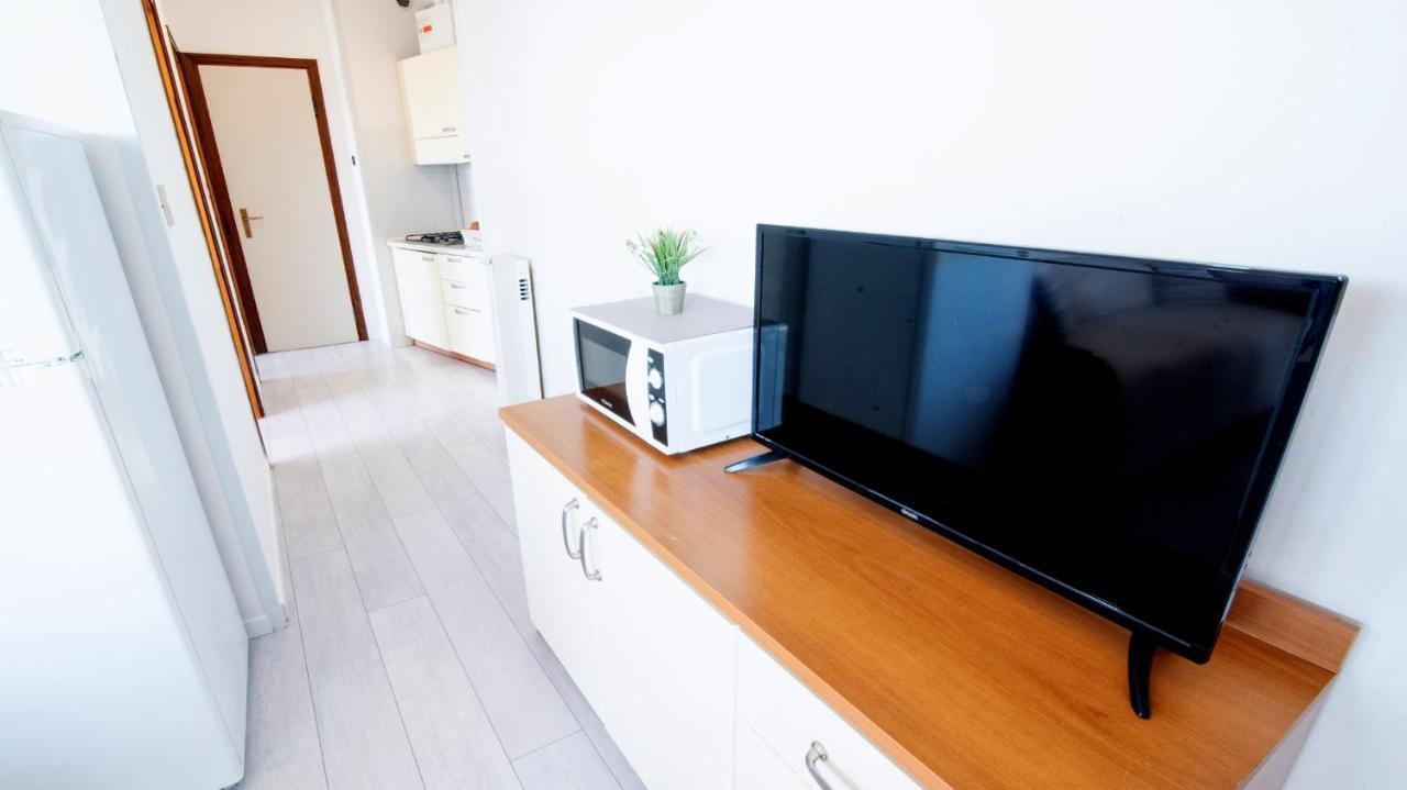 Casa Christina Rentals-24 Peschiera del Garda