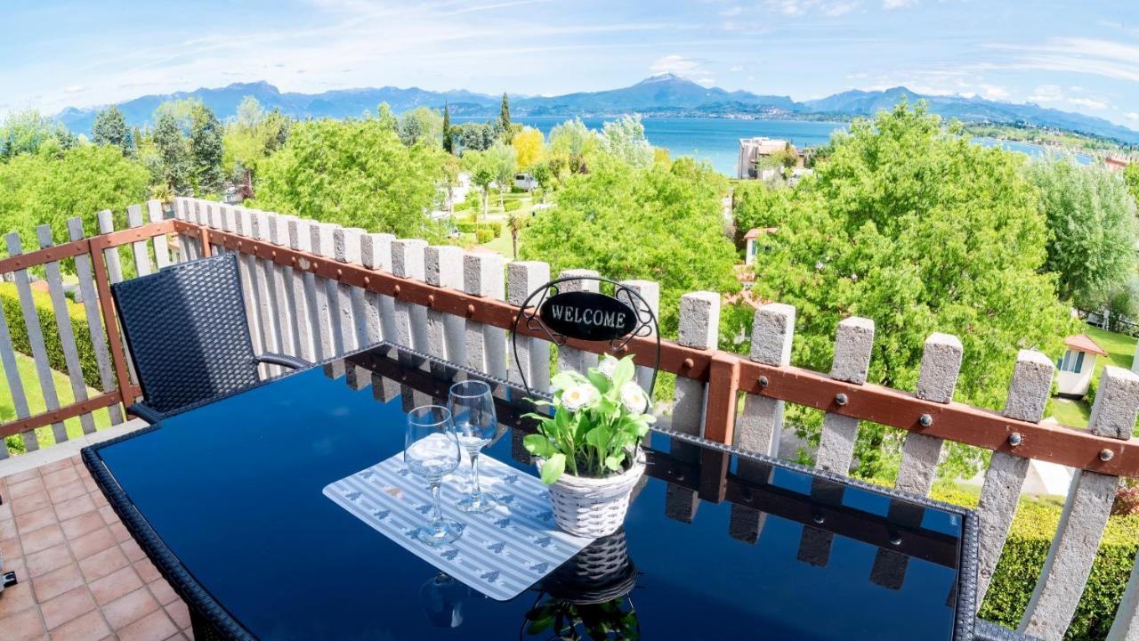 Casa Christina Rentals-24 Apartment Peschiera del Garda